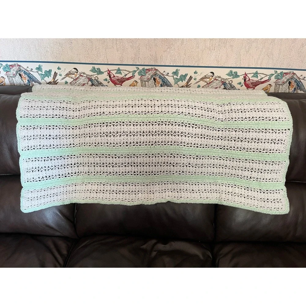 Handmade Crochet Baby Blanket Afghan Mint Green White Nursery Decor‎ 44